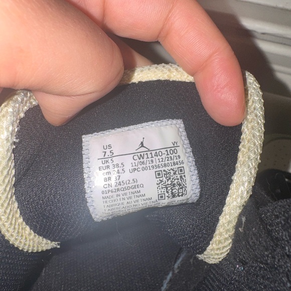 Jordan 1 Mid SE Multi-Color - Picture 4 of 4